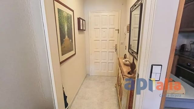 Apartamento de 2 habitaciones en Calonge i Sant Antoni en venta - 240.000 € (Ref: 9966948)