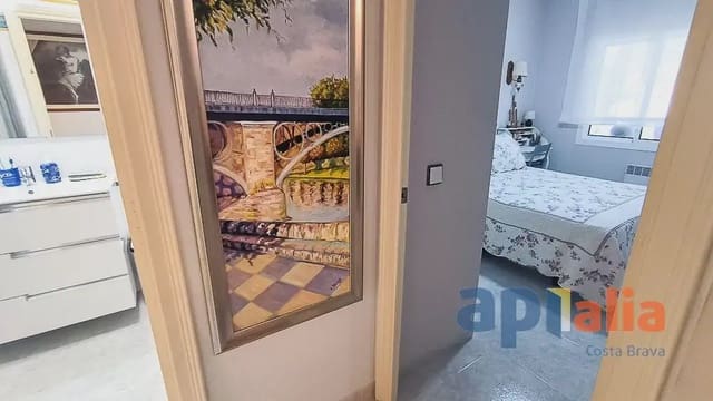 Apartamento de 2 habitaciones en Calonge i Sant Antoni en venta - 240.000 € (Ref: 9966948)
