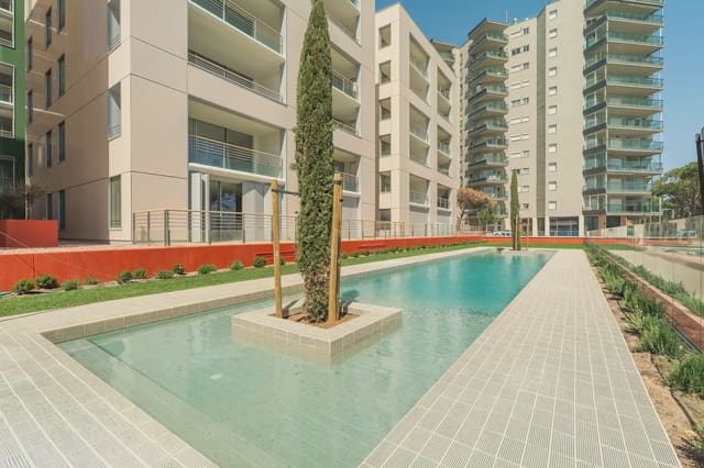 4 slaapkamer Strandappartement te koop in Platja d'Aro, Castell-Platja d'Aro met zwembad garage - € 1.380.000 (Ref: 9966949)