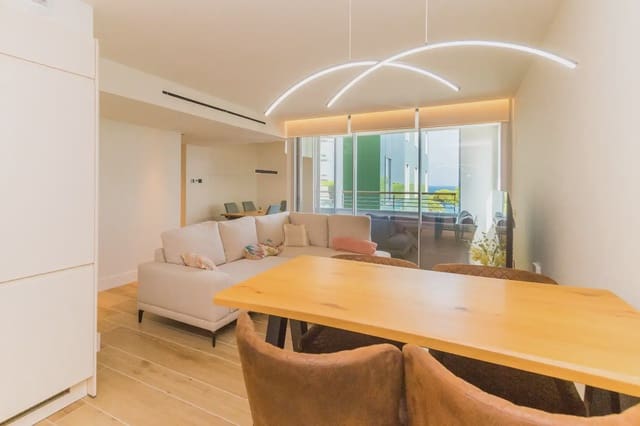 4 slaapkamer Strandappartement te koop in Platja d'Aro, Castell-Platja d'Aro met zwembad garage - € 1.380.000 (Ref: 9966949)