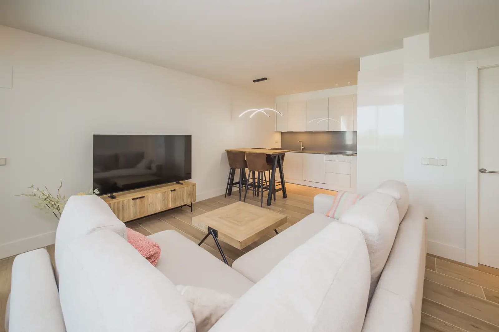 4 slaapkamer Strandappartement te koop in Platja d'Aro met zwembad garage - € 1.380.000 (Ref: 9966949)