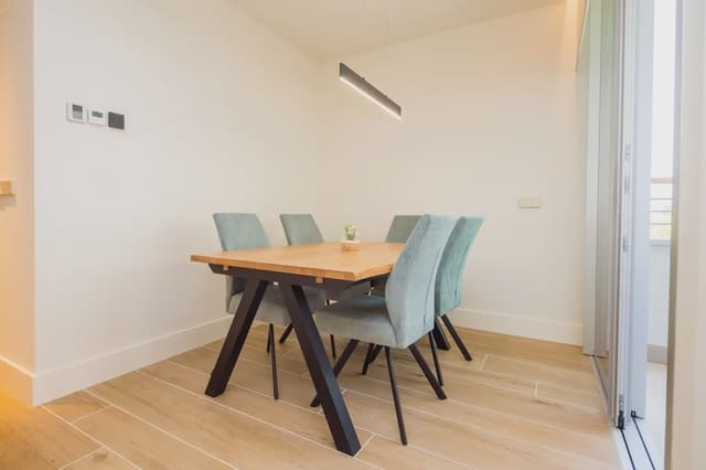 4 slaapkamer Strandappartement te koop in Platja d'Aro, Castell-Platja d'Aro met zwembad garage - € 1.380.000 (Ref: 9966949)