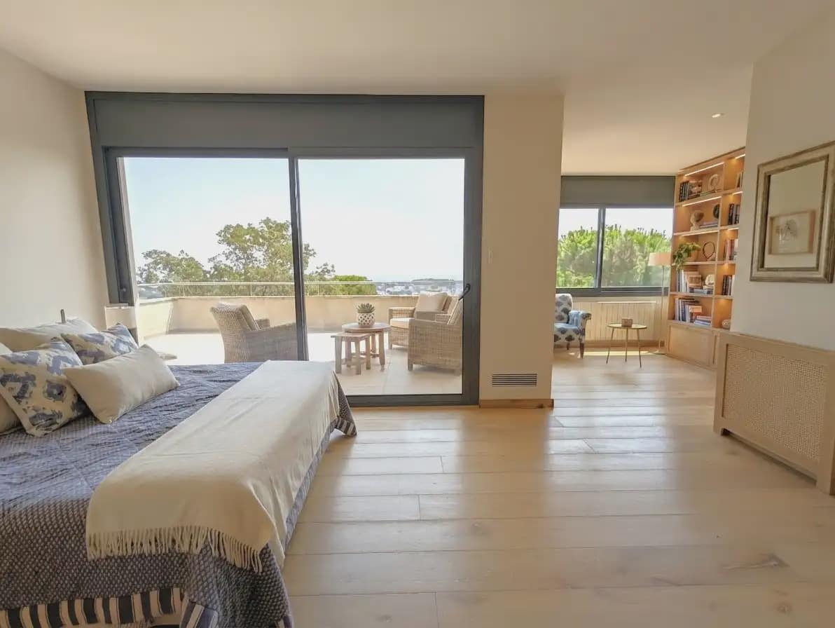 5 soverom Villa til salgs i S'Agaro med svømmebasseng garasje - € 1 350 000 (Ref: 9985883)