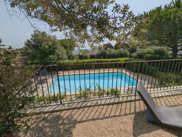 5 soverom Villa til salgs i S'Agaro, Castell-Platja d'Aro med svømmebasseng garasje - € 1 350 000 (Ref: 9985883)