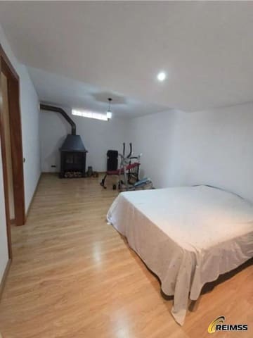 3 camera da letto Villa in vendita in Tordera con garage - 320.000 € (Rif: 10001050)