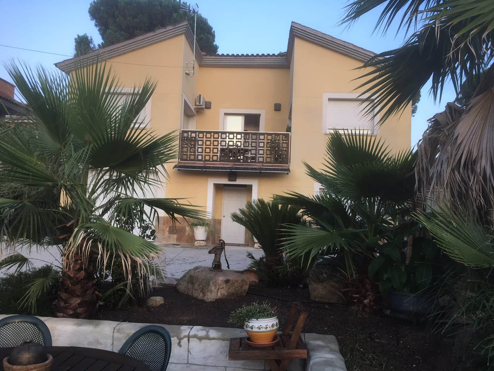 3 soveværelse Villa til salg i Vidreres med garage - € 330.000 (Ref: 10001321)
