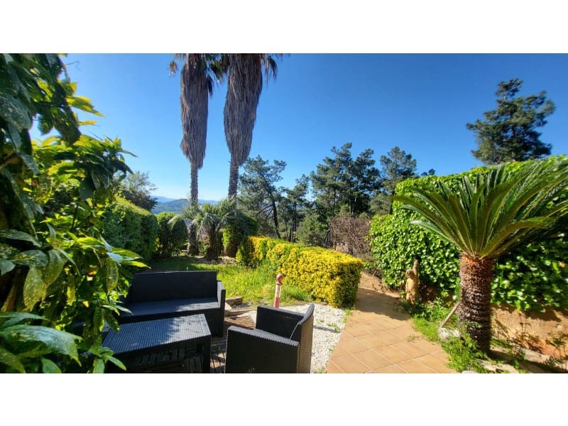 4 chambre Villa/Maison à vendre à Blanes avec piscine garage - 599 000 € (Ref: 10001322)