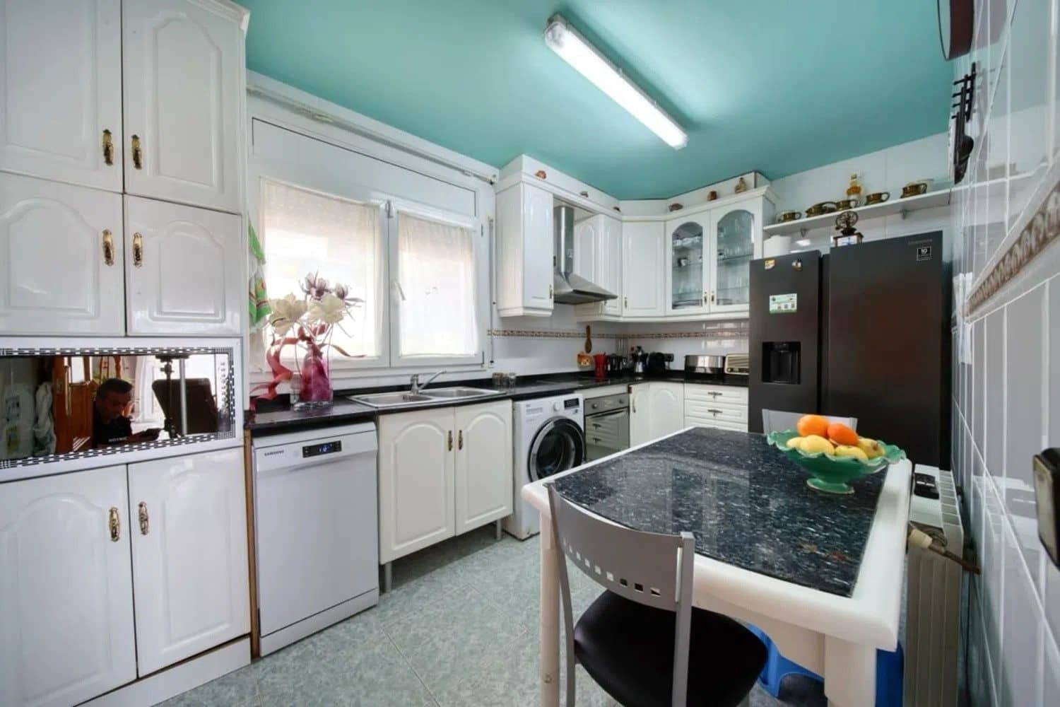 9 bedroom Villa for sale in Vidreres with garage - € 383,500 (Ref: 10004711)