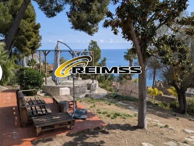 Teren niezagospodarowany na sprzedaż w Blanes - 725 000 € (Ref: 10023276)