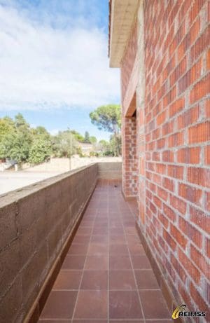 6 slaapkamer Villa te koop in Santa Coloma de Farners met garage - € 304.500 (Ref: 10026971)