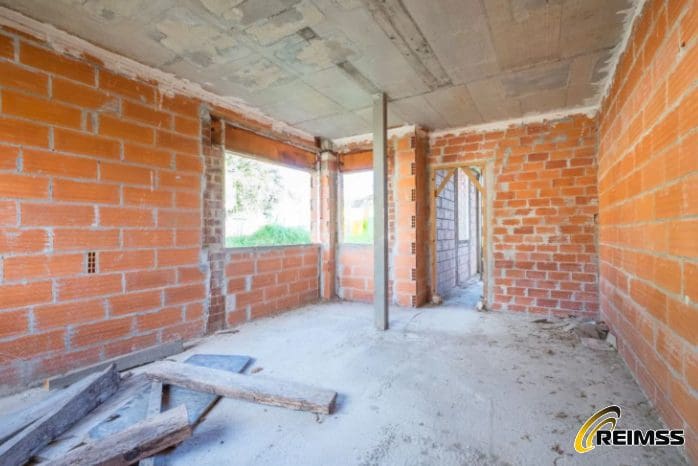 6 slaapkamer Villa te koop in Santa Coloma de Farners met garage - € 304.500 (Ref: 10026971)
