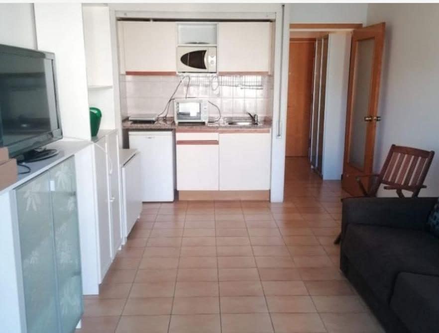 Apartment for sale in Lloret de Mar with pool - € 123,000 (Ref: 10032481)
