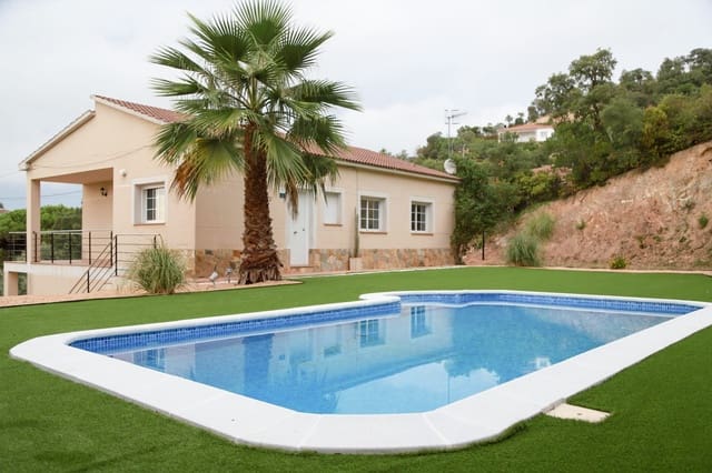 3 camera da letto Villa in vendita in Aiguaviva Parc, Vidreres con piscina garage - 355.950 € (Rif: 10035795)