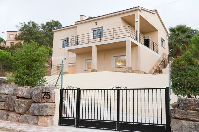 3 camera da letto Villa in vendita in Aiguaviva Parc, Vidreres con piscina garage - 355.950 € (Rif: 10035795)