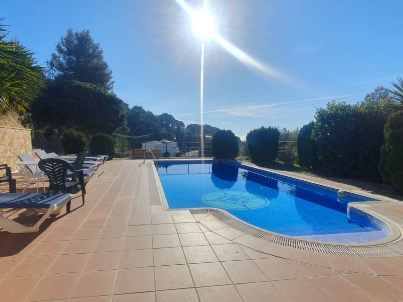 6 soveværelse Villa til salg i Tossa de Mar med swimmingpool garage - € 945.000 (Ref: 10044193)
