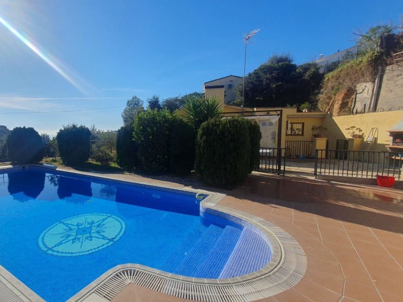 6 soveværelse Villa til salg i Tossa de Mar med swimmingpool garage - € 945.000 (Ref: 10044193)