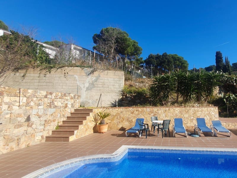 6 soveværelse Villa til salg i Tossa de Mar med swimmingpool garage - € 945.000 (Ref: 10044193)