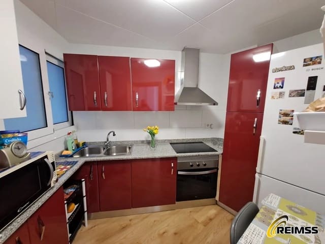 3 sovrum Lägenhet till salu i Blanes med garage - 252 000 € (Ref: 10077569)
