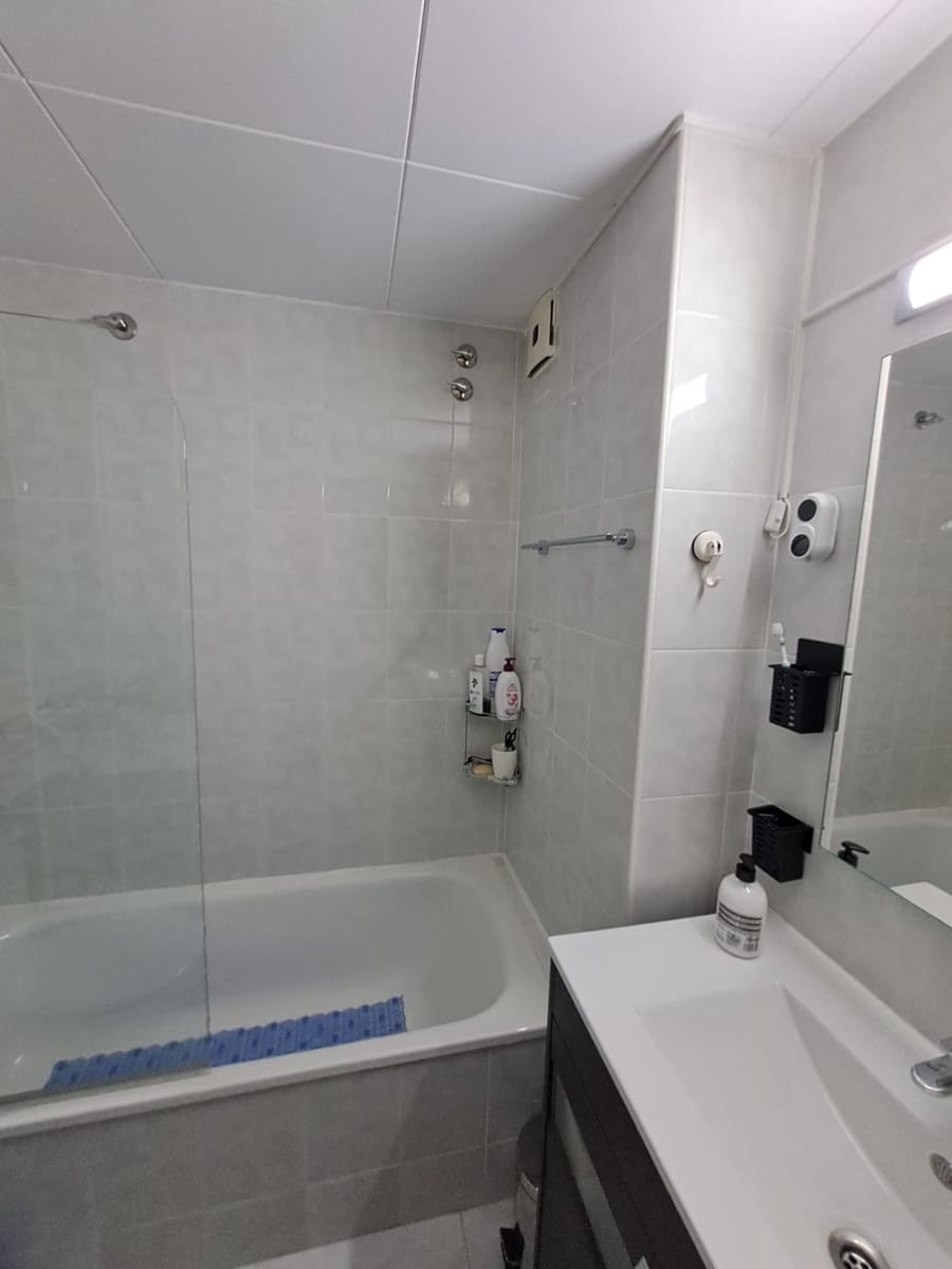 3 bedroom Apartment for sale in Blanes with garage - € 246,750 (Ref: 10078935)