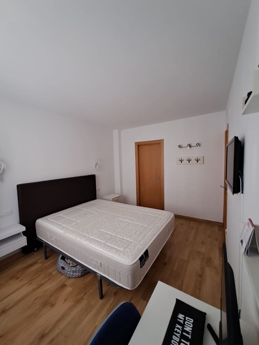 3 bedroom Apartment for sale in Blanes with garage - € 246,750 (Ref: 10078935)