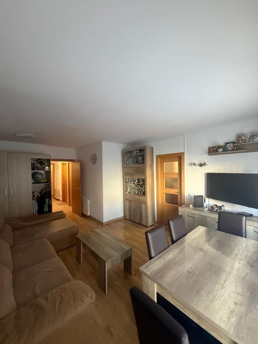 3 bedroom Apartment for sale in Blanes with garage - € 246,750 (Ref: 10078935)