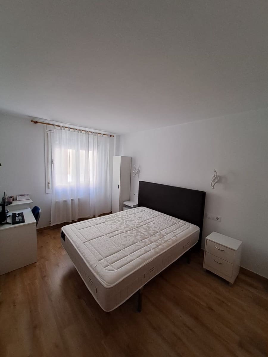 3 bedroom Apartment for sale in Blanes with garage - € 246,750 (Ref: 10078935)