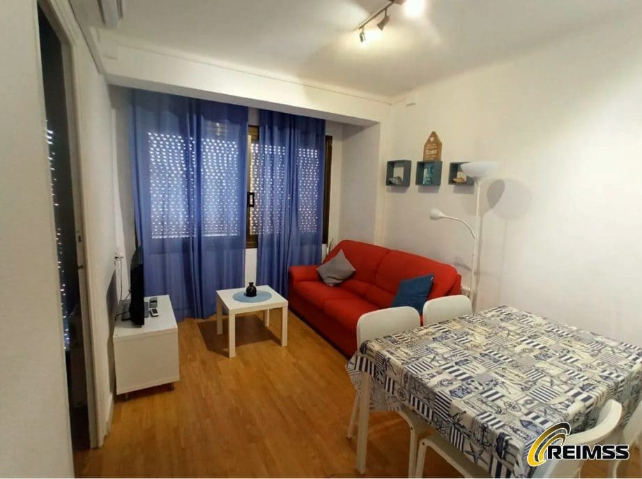 2 slaapkamer Appartement te koop in Blanes - € 185.000 (Ref: 10078936)