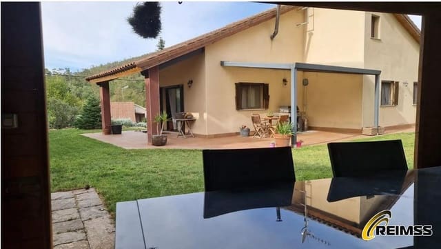 4 sypialnia Willa na sprzedaż w Maçanet de la Selva z basenem garażem - 309 750 € (Ref: 10079794)