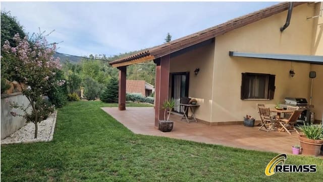 4 sypialnia Willa na sprzedaż w Maçanet de la Selva z basenem garażem - 309 750 € (Ref: 10079794)