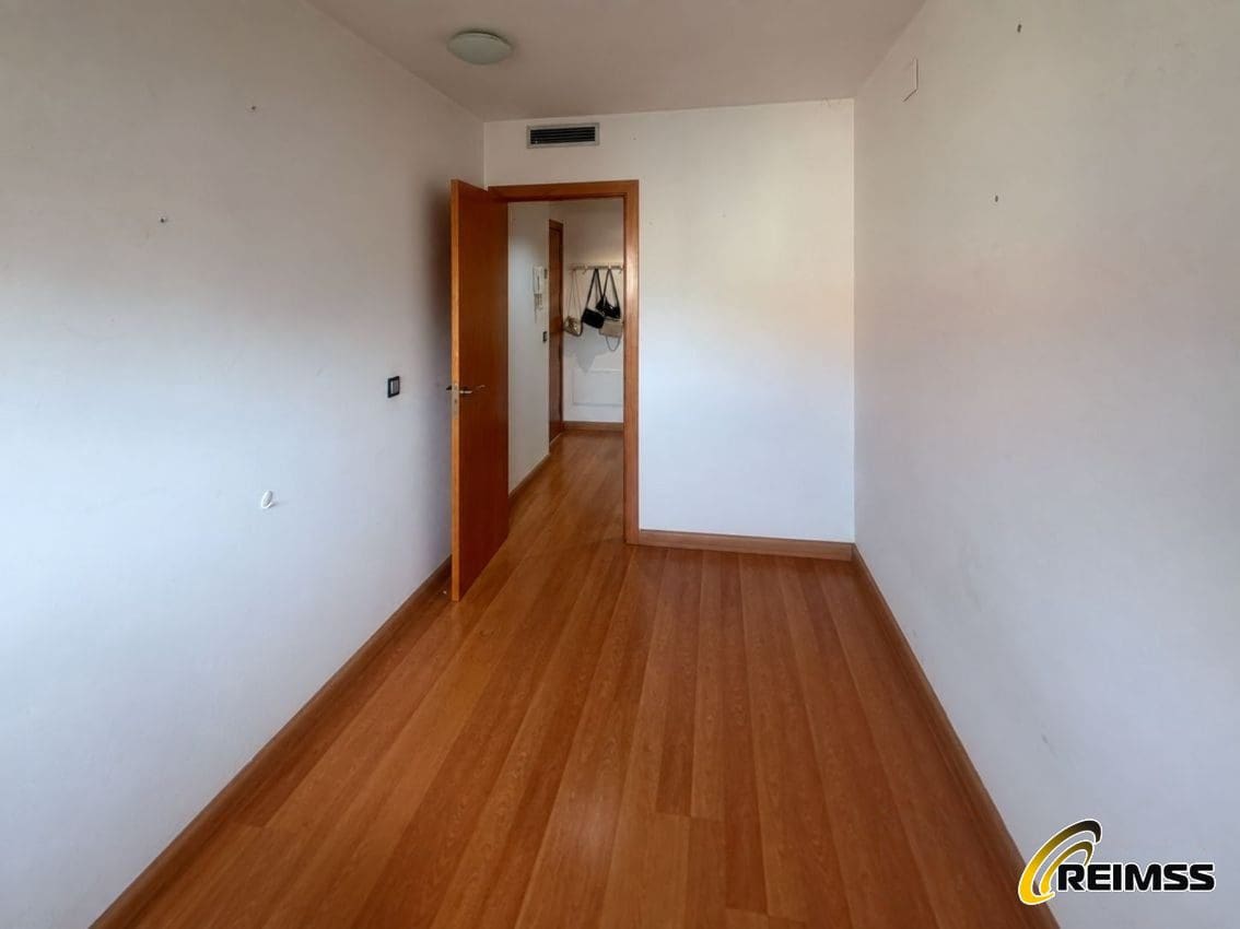 3 bedroom Apartment for sale in Tordera - € 289,000 (Ref: 10131042)