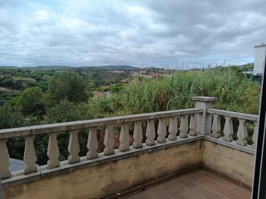 3 bedroom Villa for sale in Lloret de Mar with garage - € 409,500 (Ref: 10131043)