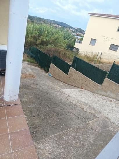 3 bedroom Villa for sale in Lloret de Mar with garage - € 409,500 (Ref: 10131043)
