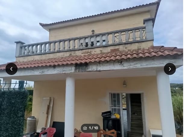 3 bedroom Villa for sale in Lloret de Mar with garage - € 409,500 (Ref: 10131043)