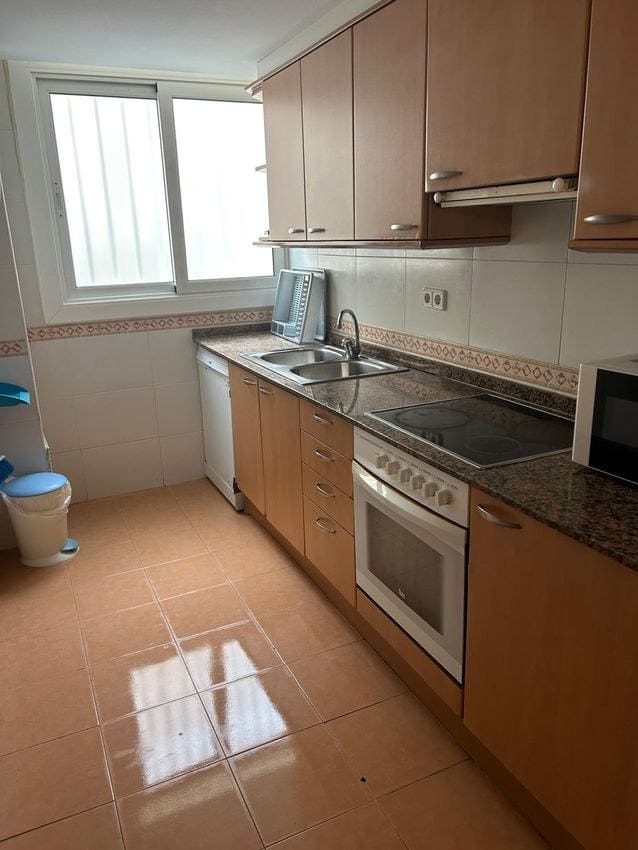 4 bedroom Apartment for sale in Lloret de Mar - € 290,000 (Ref: 10135100)