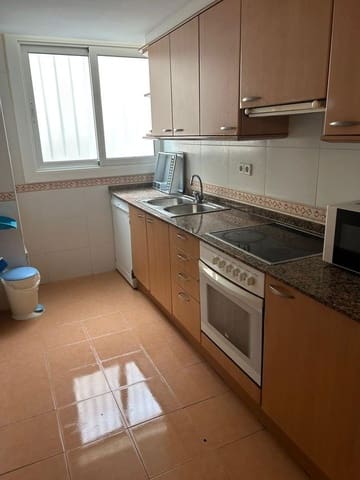 Apartamento de 4 habitaciones en Mas Baell - Can Carbó, Lloret de Mar en venta - 290.000 € (Ref: 10135100)