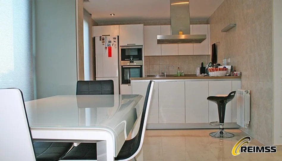 4 bedroom Villa for sale in Blanes with pool garage - € 2,460,000 (Ref: 10144901)