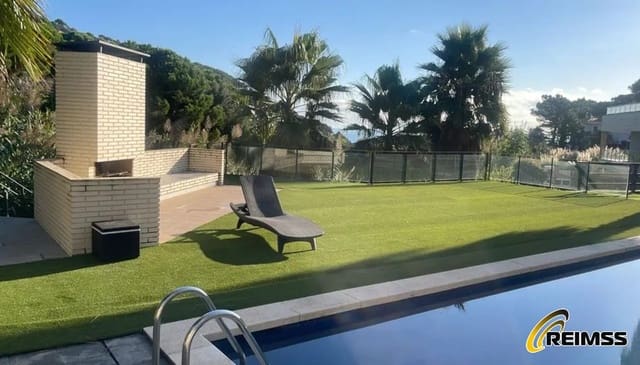 4 slaapkamer Villa te koop in Blanes met zwembad garage - € 2.460.000 (Ref: 10144901)