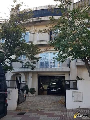 3 sypialnia Willa na sprzedaż w Blanes z garażem - 465 000 € (Ref: 10154440)
