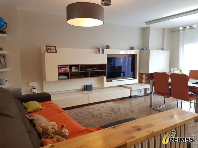 3 sypialnia Willa na sprzedaż w Blanes z garażem - 465 000 € (Ref: 10154440)