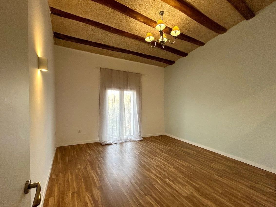 6 bedroom Villa for sale in Llagostera - € 367,500 (Ref: 10157037)