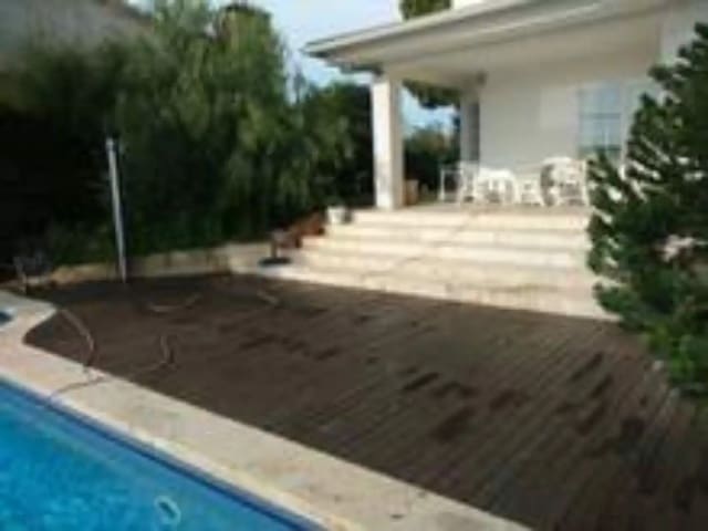 5 soveværelse Villa til salg i Fenals, Lloret de Mar med swimmingpool garage - € 749.000 (Ref: 10165814)