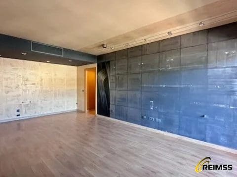 Apartamento de 3 habitaciones en Lloret de Mar en venta con piscina garaje - 357.000 € (Ref: 10167516)