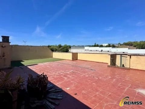 Apartamento de 3 habitaciones en Lloret de Mar en venta con piscina garaje - 357.000 € (Ref: 10167516)