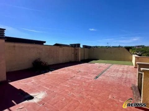 Apartamento de 3 habitaciones en Lloret de Mar en venta con piscina garaje - 357.000 € (Ref: 10167516)