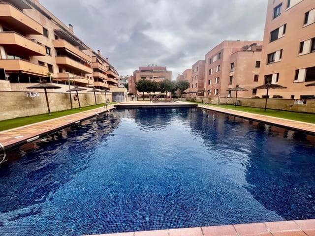 3 quarto Apartamento para venda em Fenals, Lloret de Mar com piscina garagem - 357 000 € (Ref: 10169249)