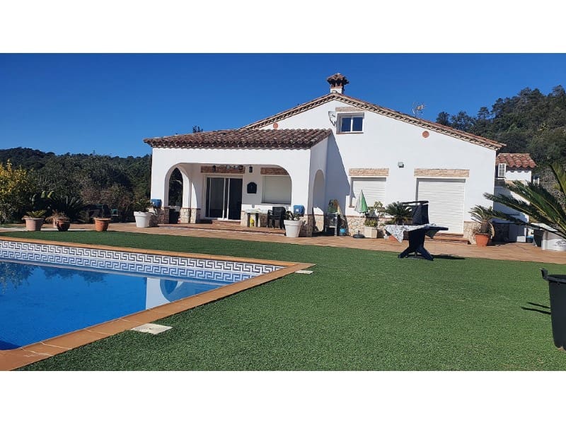 5 soveværelse Villa til salg i Lloret de Mar - € 629.000 (Ref: 5236274)