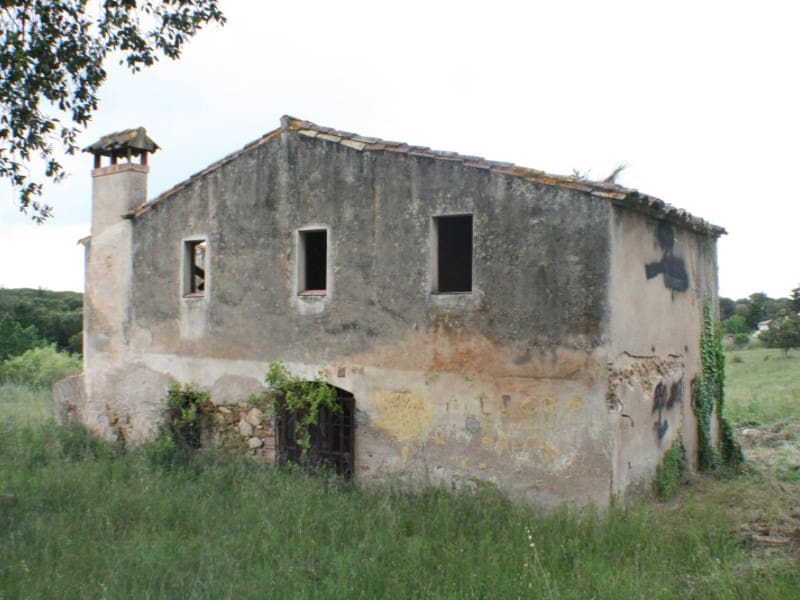 Villa til salgs i Macanet de la Selva - € 300 000 (Ref: 5236284)