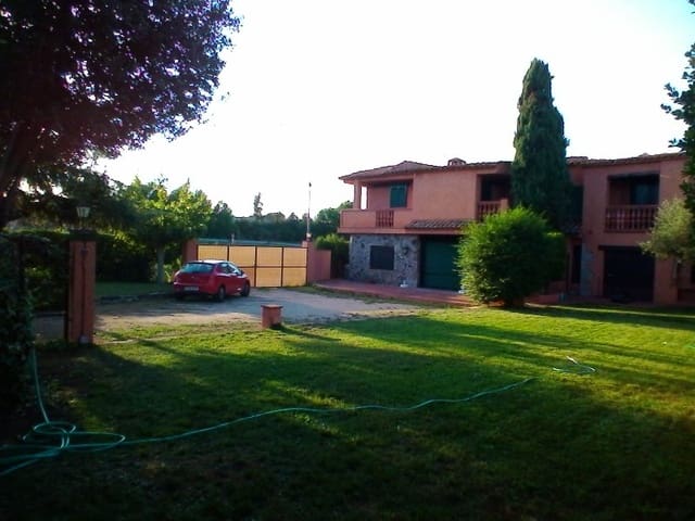 1 camera da letto Villa in vendita in Riudellots de la Selva con garage - 548.000 € (Rif: 5236291)