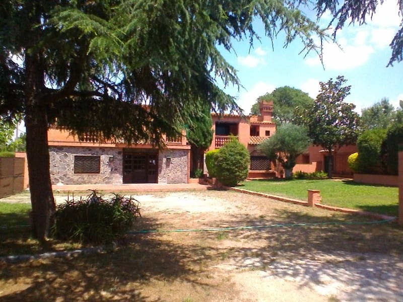 1 chambre Villa/Maison à vendre à Riudellots de la Selva avec garage - 548 000 € (Ref: 5236291)