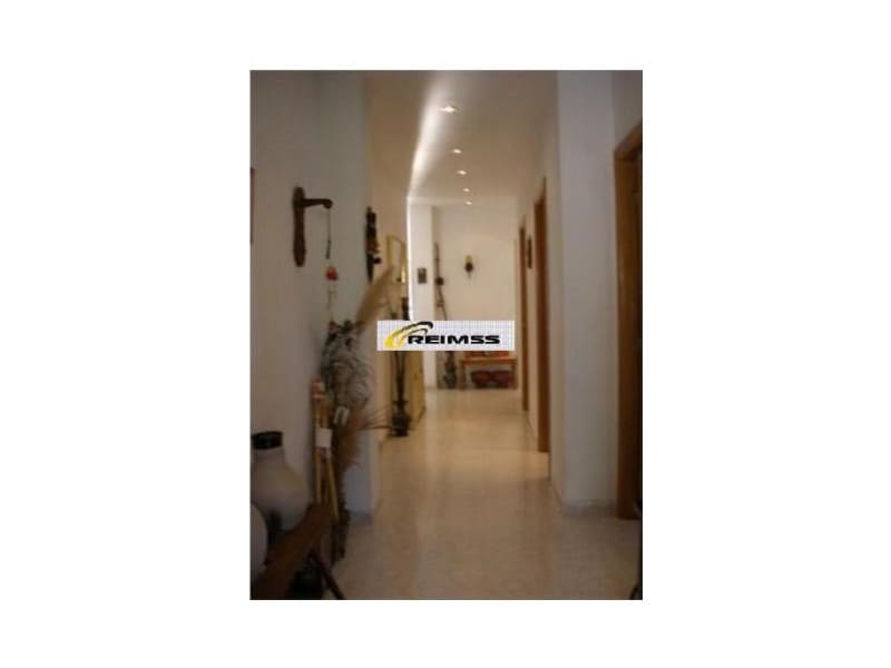 5 bedroom Villa for sale in Vidreres with pool garage - € 470,000 (Ref: 5236301)